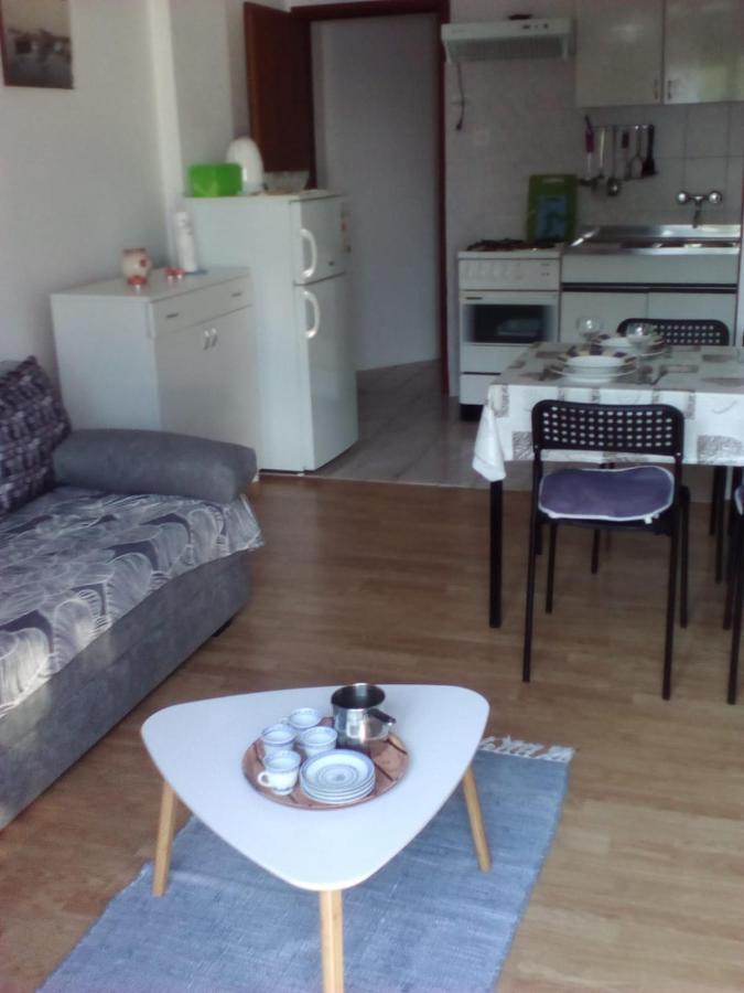 Apartment Meri 2Nd Floor Dramalj Esterno foto