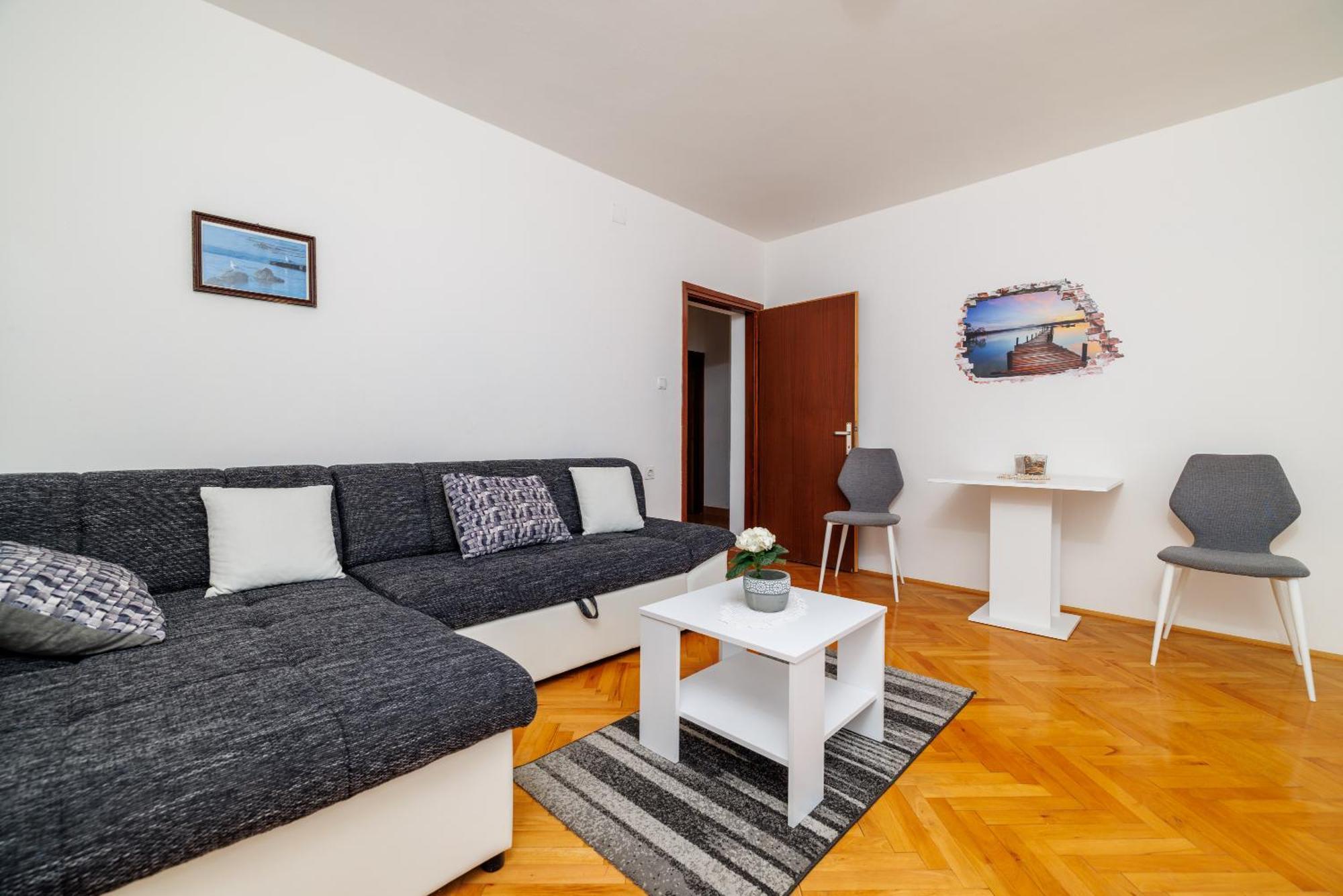 Apartment Meri 2Nd Floor Dramalj Esterno foto